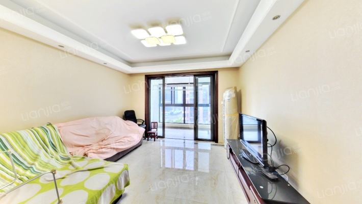 保利紫荆公馆二手房实景图