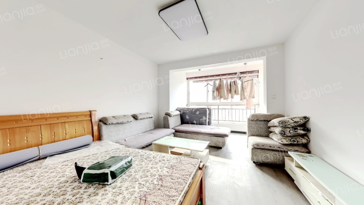 东方佳苑西区二手房实景图