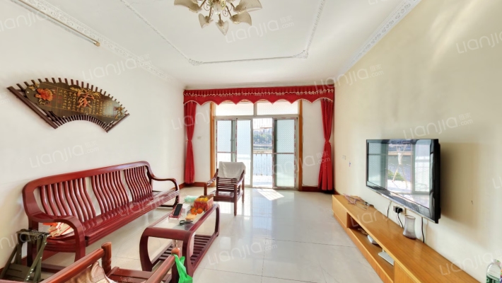 建设村二手房实景图