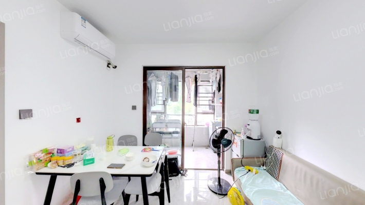夏荷郡一区二手房实景图