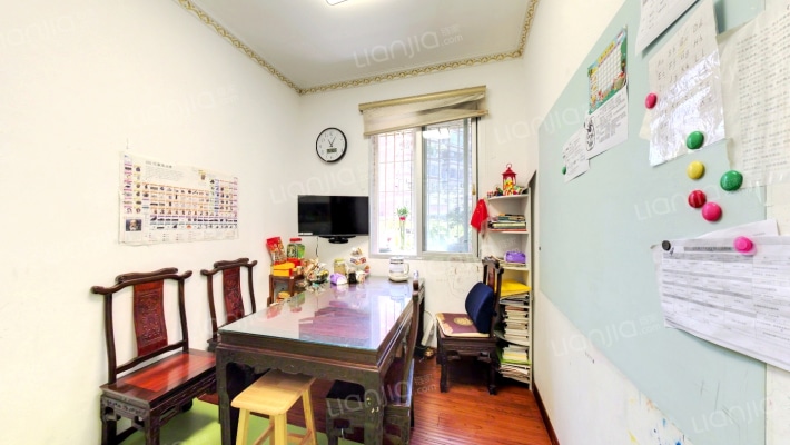 化工宿舍二手房实景图