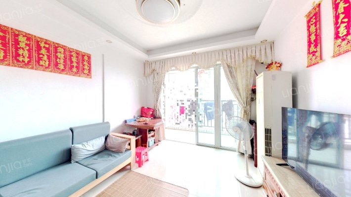 卡卡名邸二手房实景图