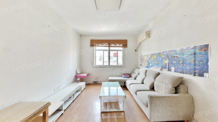 卫生路12号院二手房实景图