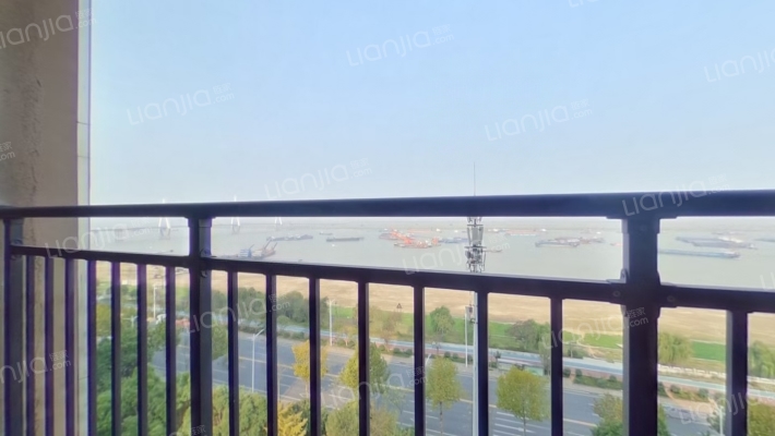 湖岸壹号二手房实景图