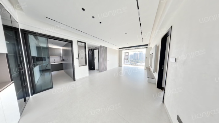 天翔湖沁庭二手房实景图