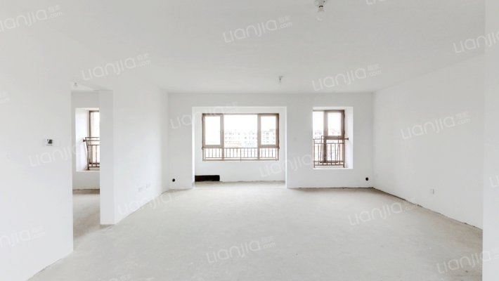 复地林与里和邻花园二手房实景图