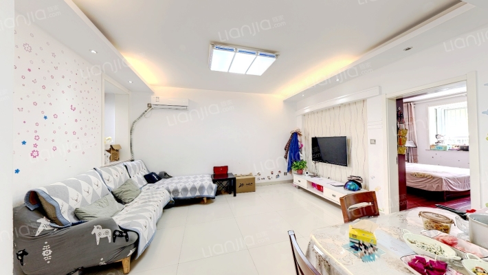 迎宾花苑西区二手房实景图