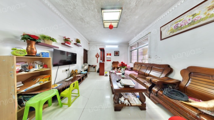 美舍苑二手房实景图