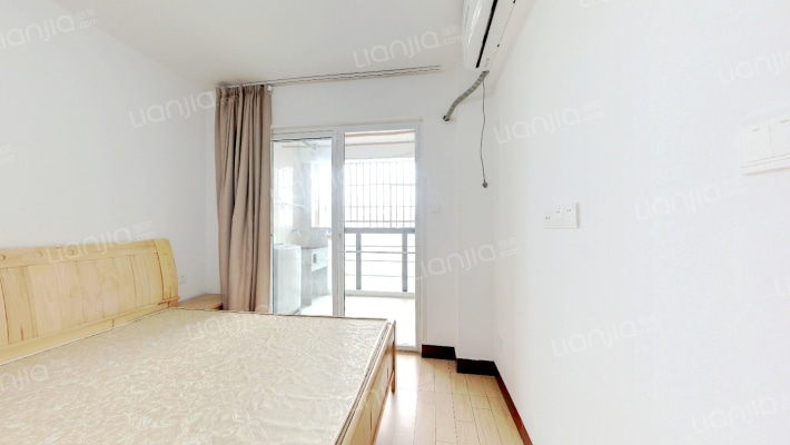 秀峰景山佳园二手房实景图