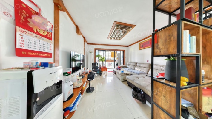 鸿景春天花园三期二手房实景图