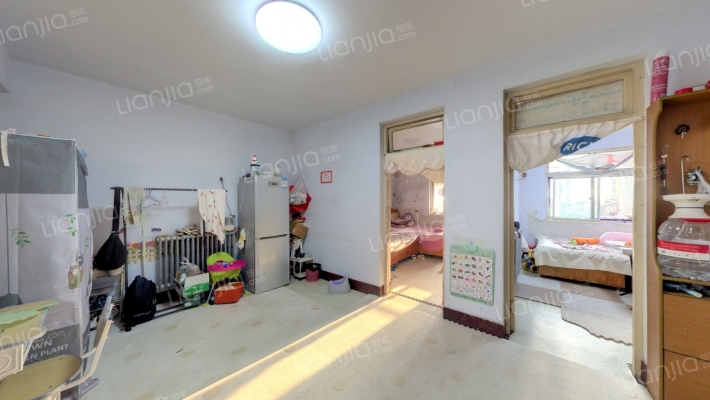 五金南街4号院二手房实景图