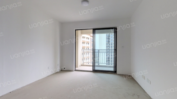 白鹤花园二手房实景图