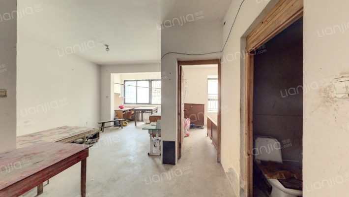 华憬佳园二手房实景图