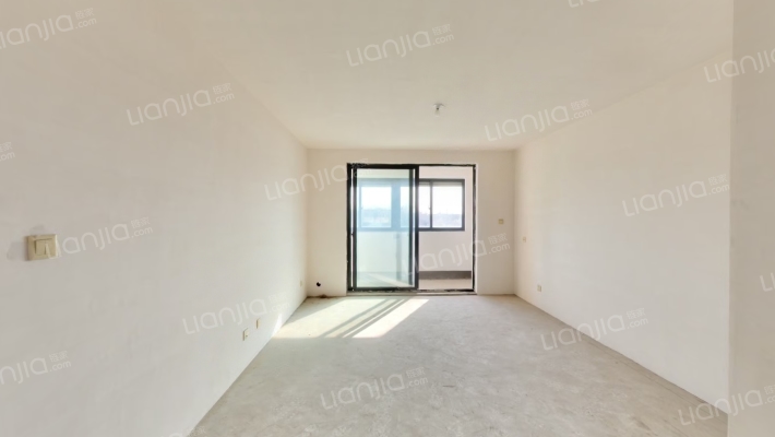 东方春锦花园二手房实景图