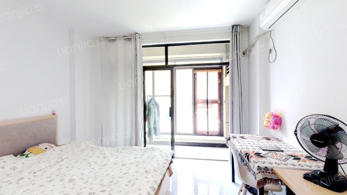 青六商务大厦二手房实景图