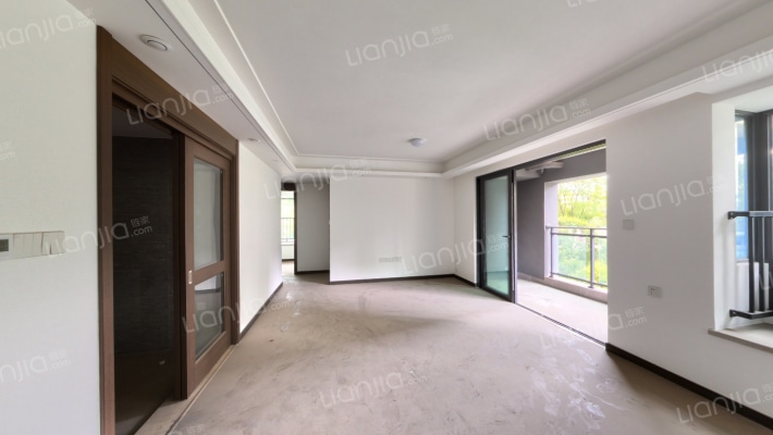 万科招商理想城风华二手房实景图