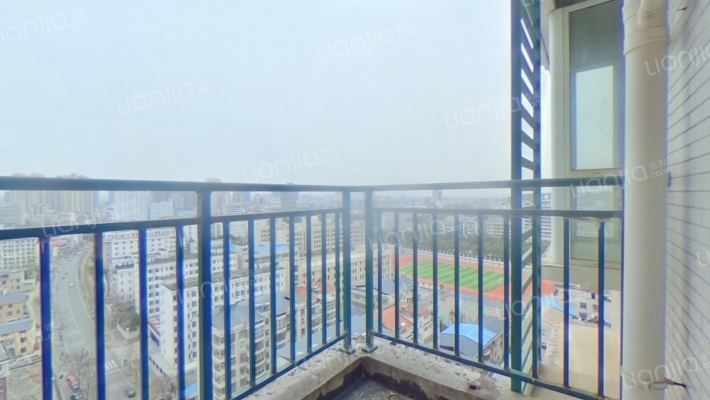 中环坐标城二手房实景图