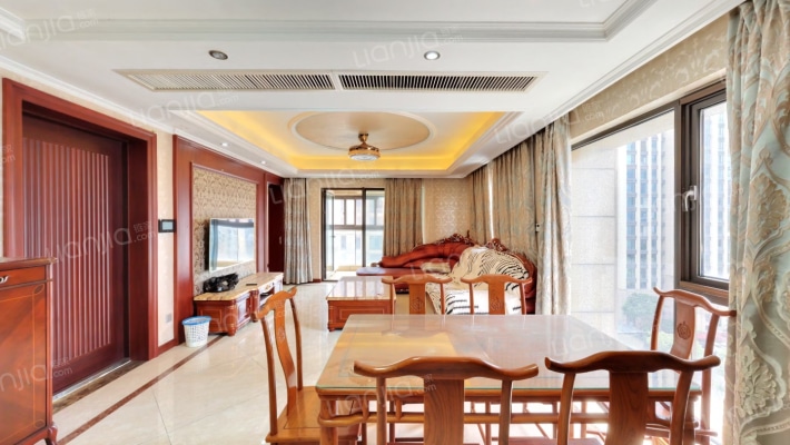 绿城玫瑰园一期二手房实景图