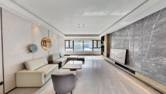 中南樾府二手房实景图