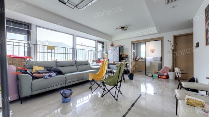 樾臻府二手房实景图