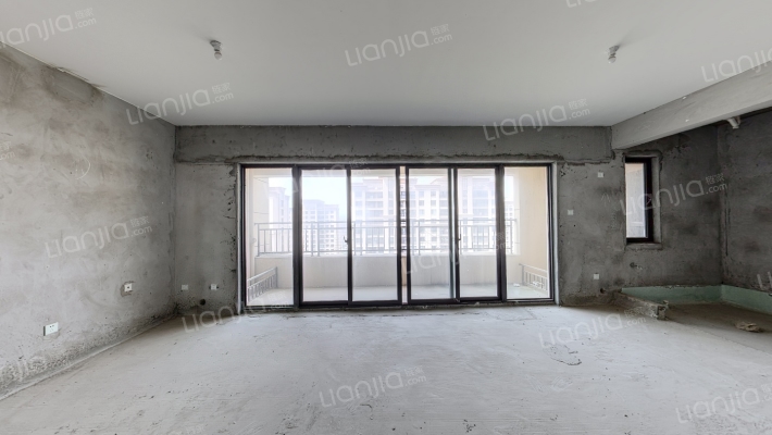 中联名城二手房实景图