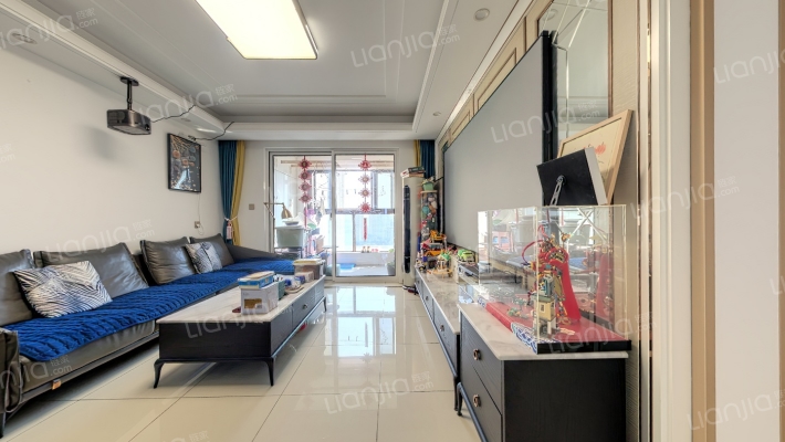 万达华府二手房实景图