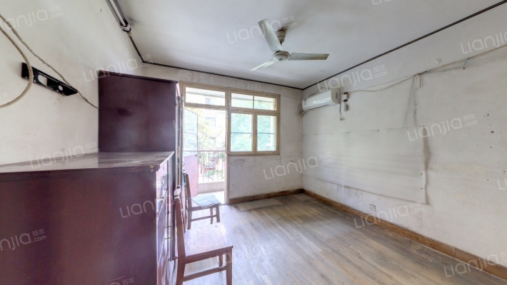 华建一街坊二手房实景图