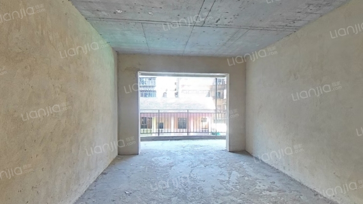 龙庭水岸二手房实景图