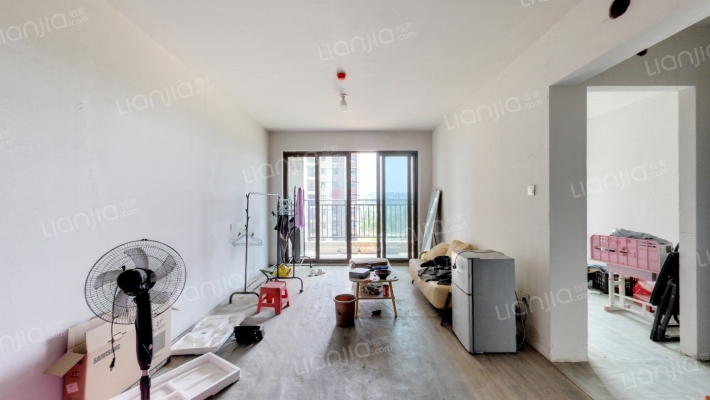 碧桂园翡翠湾峯景二手房实景图