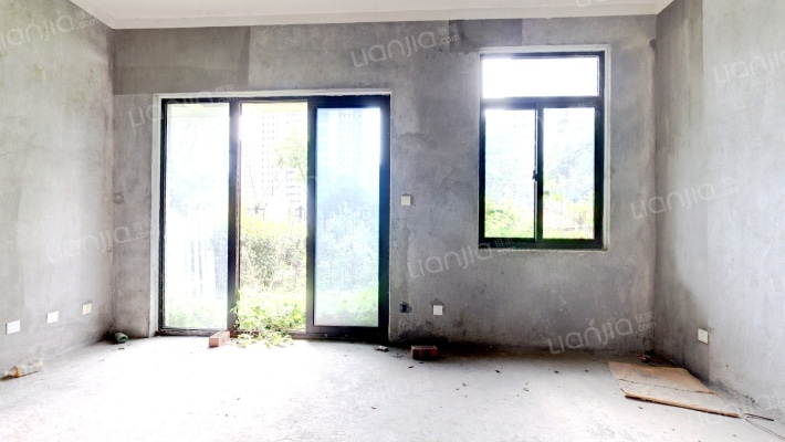 正黄金域世家二手房实景图