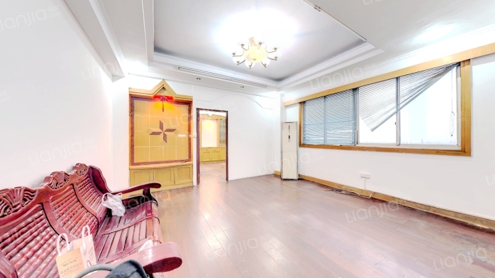 中国人民保险公司宿舍二手房实景图