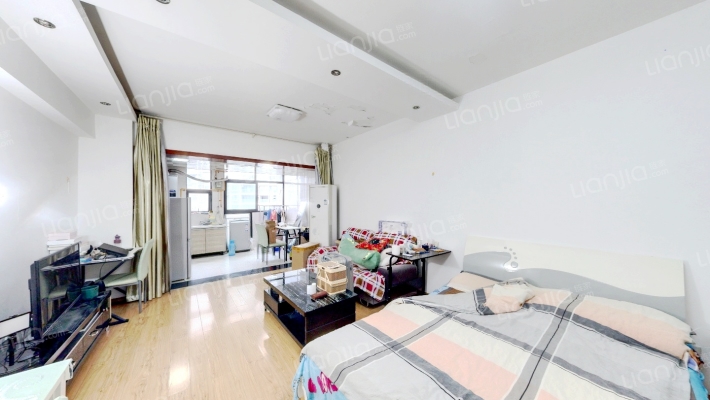 锐力领峰二手房实景图