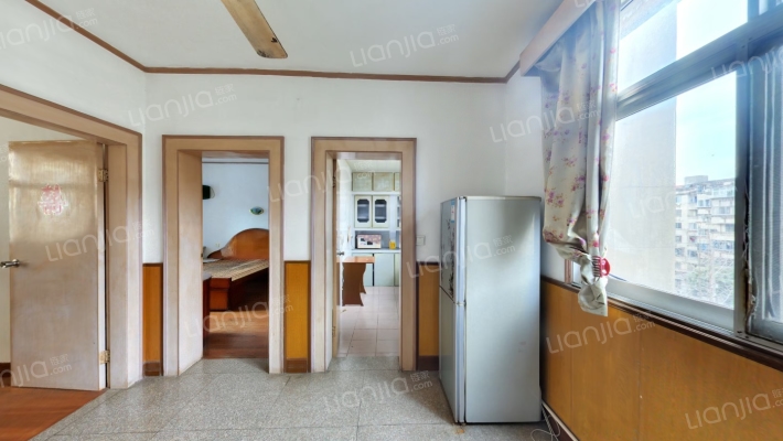 厂南村二手房实景图