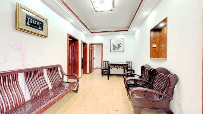 市级机关老党校住宅区二手房实景图