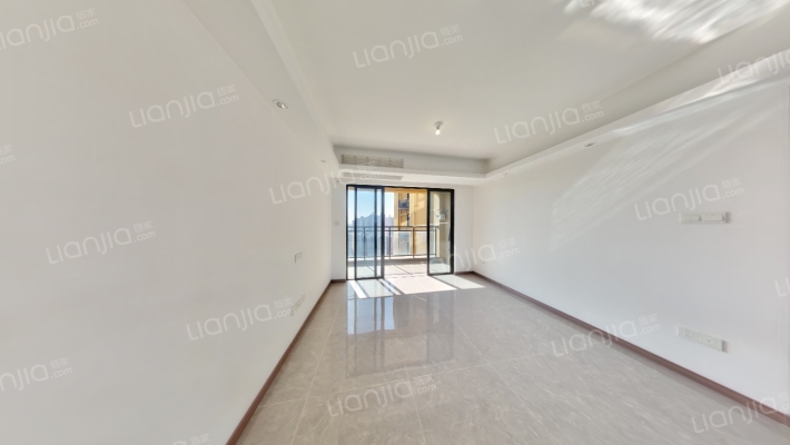 颐安·雍悦华府二手房实景图