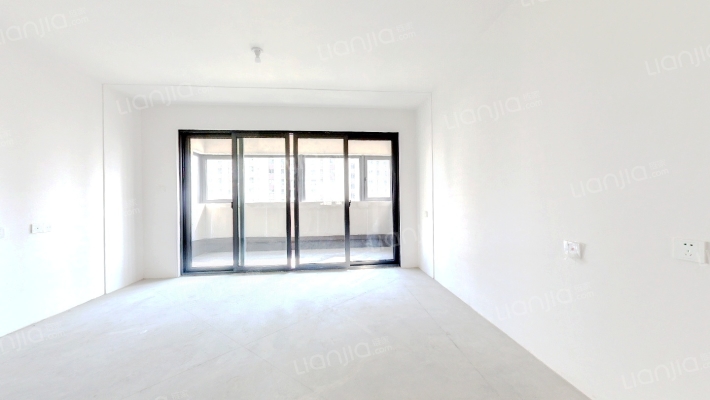 瑰丽天阅苑二手房实景图