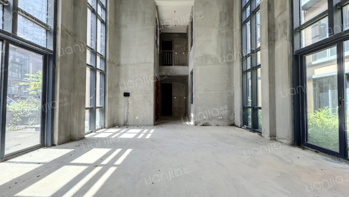 溪山二手房实景图