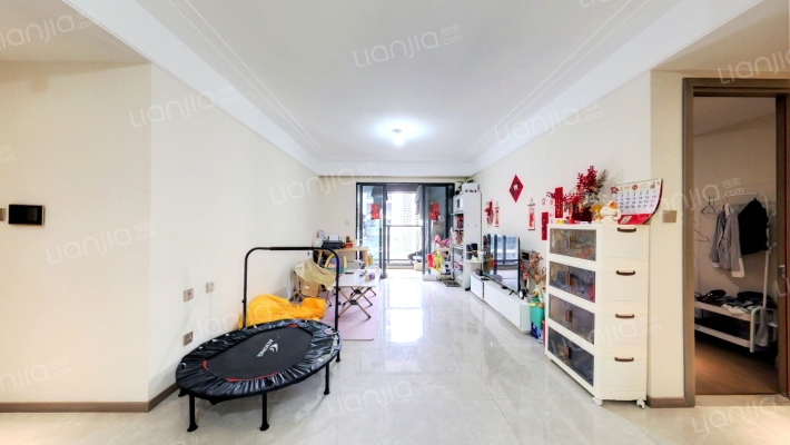 金湾宝龙城二手房实景图