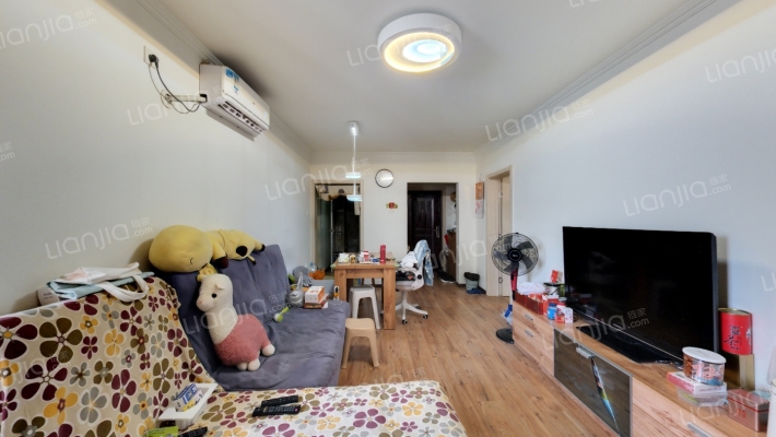 宝汇苑二手房实景图