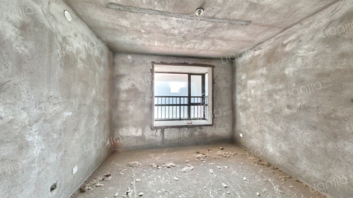 郑东百合二手房实景图