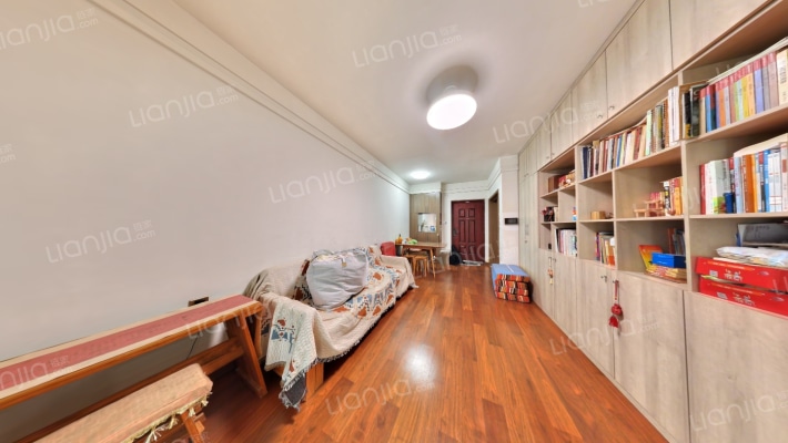 保利洪源泰府二手房实景图