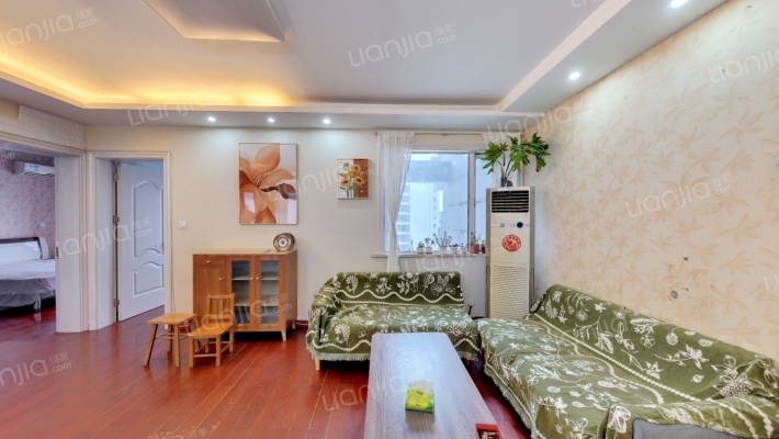 建鑫大厦二手房实景图