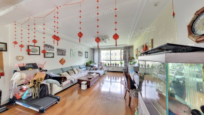 长飞小区二手房实景图