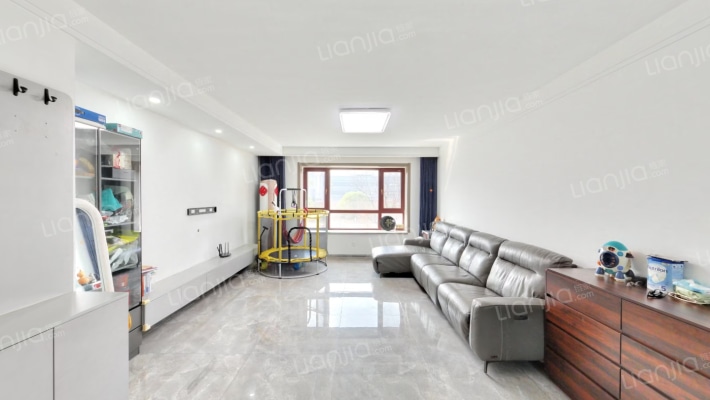 紫御宫馆二手房实景图