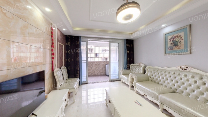 翡翠城二手房实景图