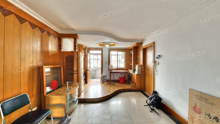 海兰公寓二手房实景图