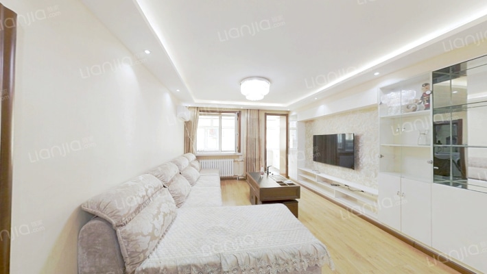 曲线街二手房实景图