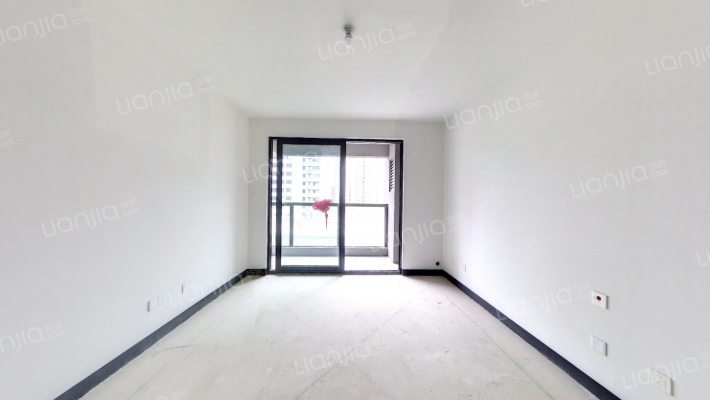 万和源花园二手房实景图