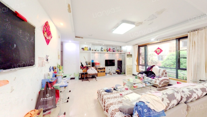 万科四季花城南区二手房实景图