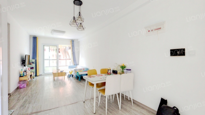 兴学花苑二手房实景图